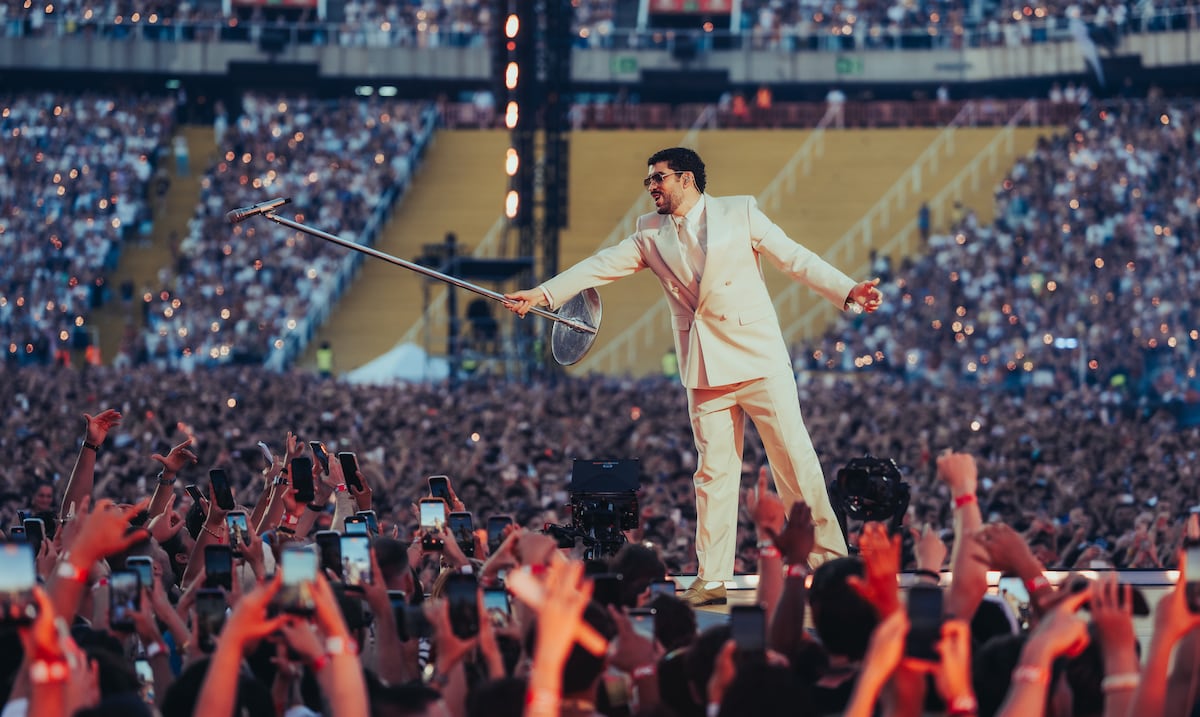 "Cerramos en Casa": Bad Bunny closes world tour with two nights at Hiram Bithorn this Friday and Saturday