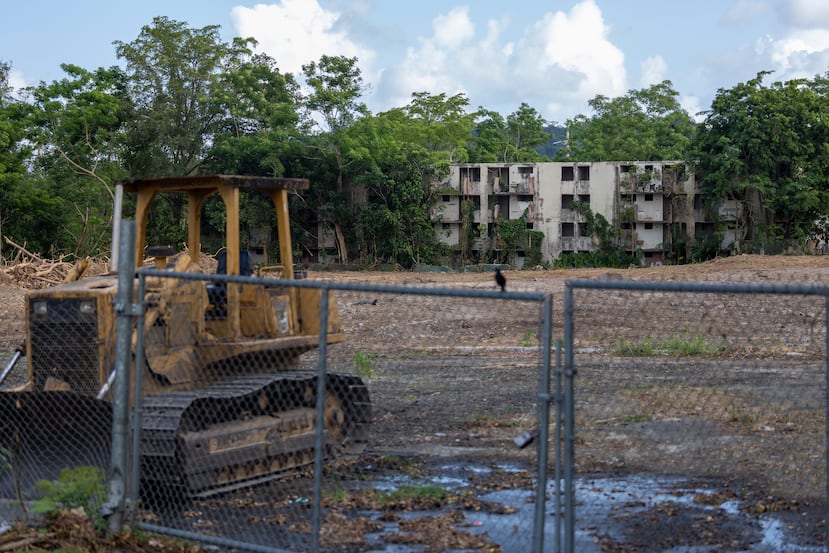 El proyecto de $270 millones para Los Álamos en Guaynabo no arrancó: solo cortaron la maleza