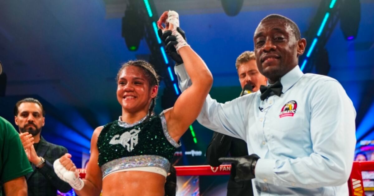Krystal Rosado Reaches 10 Pro Wins With Shutout Decision Over Alondra Hernandez